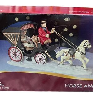 NIB Vintage Holiday Time Resin Horse‎ And Carriage Christmas Decoration